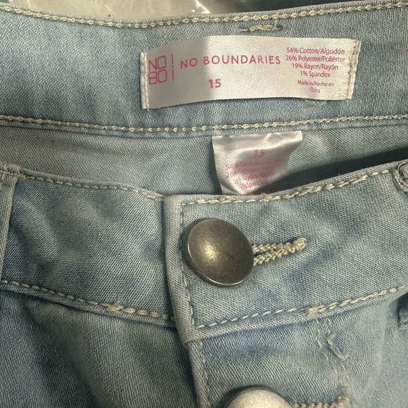 No Boundaries High Rise Skinny Jean - Picture 3 of 8